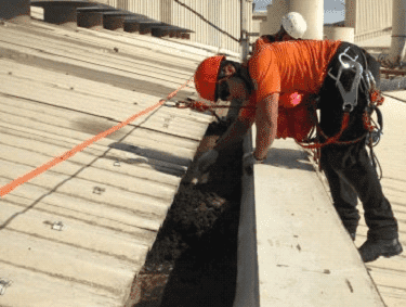 Telhadista no Brooklin